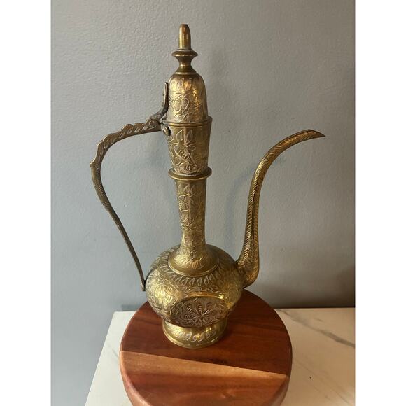 Vintage Hand-Engraved Solid Brass Ewer Pitcher – Ornate Middle Eastern Style - Picture 3 of 11